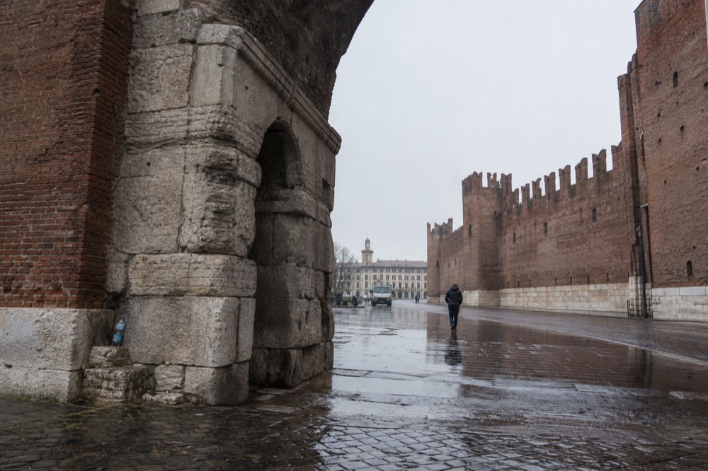 The Arco dei Gavi Roman arch beside Castelvecchio in Verona, no text, no logos, no people